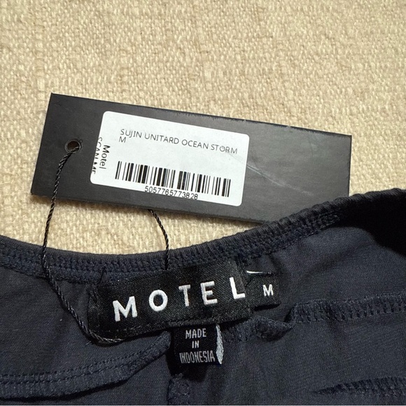 Nwt Motel Rocks Romper - Picture 5 of 8